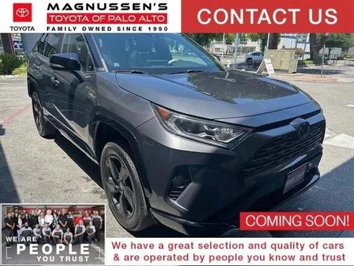2021 Toyota RAV4 Hybrid SE