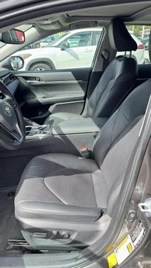 2023 Toyota Camry Hybrid XLE