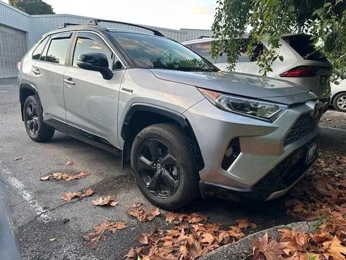 2021 Toyota RAV4 Hybrid SE
