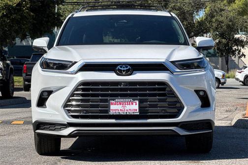 2026 Toyota Grand Highlander Platinum
