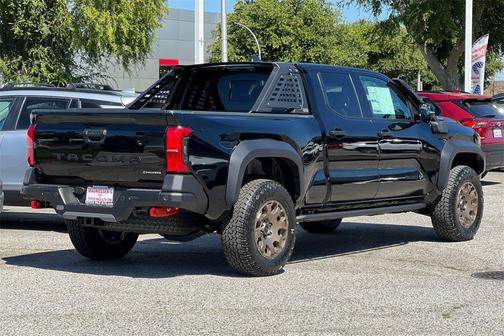 2025 Toyota Tacoma Hybrid Trailhunter