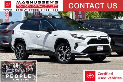Wind Chill Pearl/Midnight Black Metallic 2023 Toyota RAV4 Prime XSE
