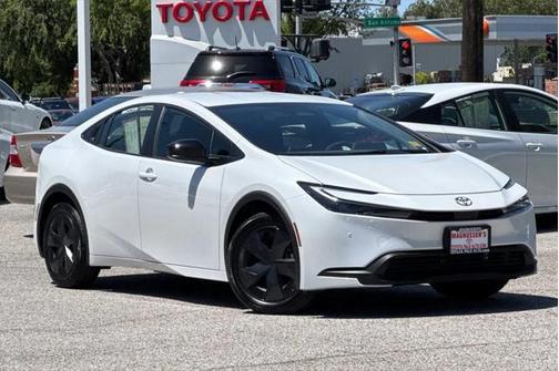 2024 Toyota Prius LE