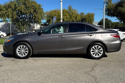 2015 Toyota Camry Hybrid LE