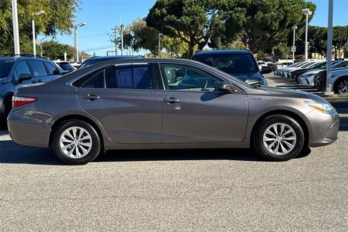 2015 Toyota Camry Hybrid LE