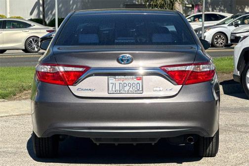 2015 Toyota Camry Hybrid LE