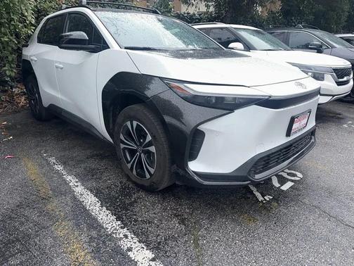 2024 Toyota bZ4X XLE
