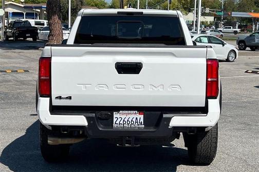 2024 Toyota Tacoma TRD Off-Road