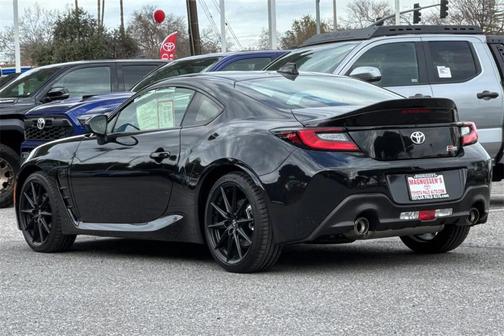 2025 Toyota GR86 Premium