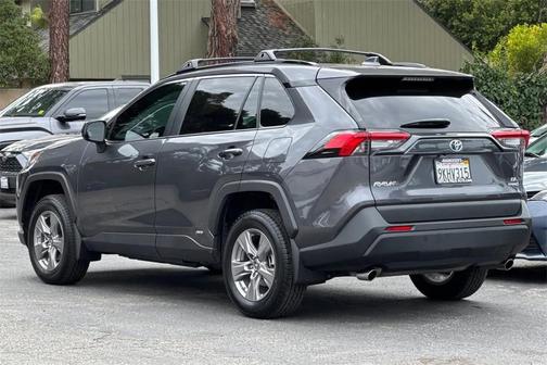 2024 Toyota RAV4 Hybrid LE