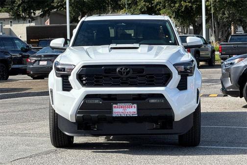 2025 Toyota Tacoma TRD Sport