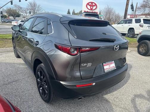 2025 Mazda CX-30 2.5 S Select Sport