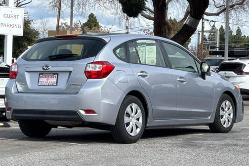 2012 Subaru Impreza 2.0i