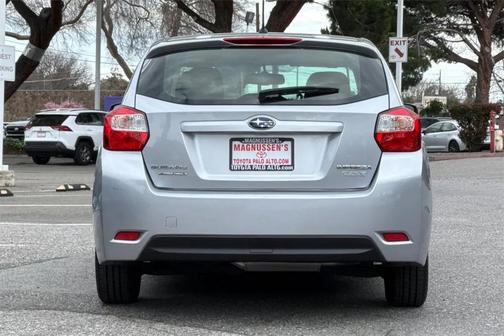 2012 Subaru Impreza 2.0i