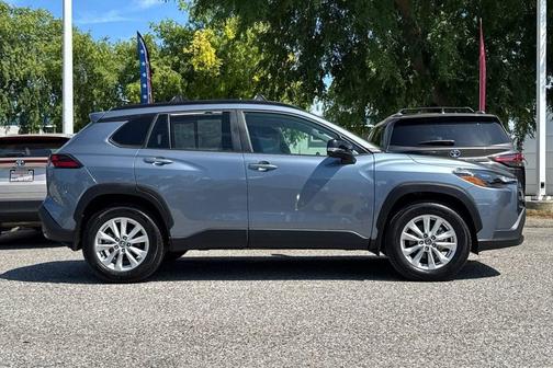 Celestite 2026 Toyota Corolla Cross LE