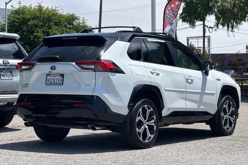 Wind Chill Pearl/Midnight Black Metallic 2023 Toyota RAV4 Prime XSE