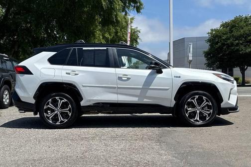 Wind Chill Pearl/Midnight Black Metallic 2023 Toyota RAV4 Prime XSE