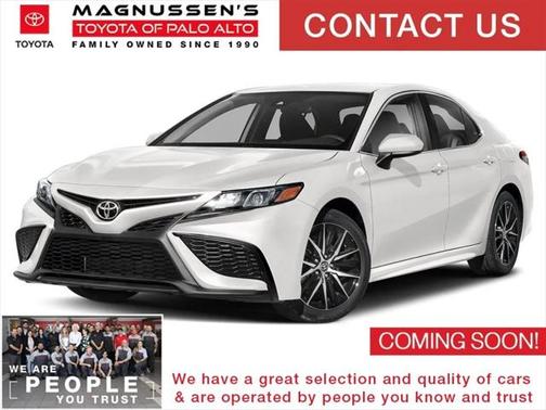 2022 Toyota Camry SE