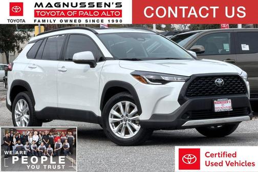 2024 Toyota Corolla Cross LE