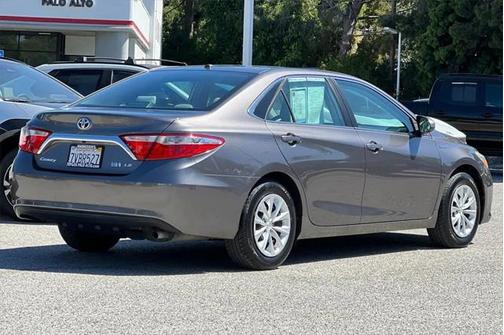 2017 Toyota Camry Hybrid LE