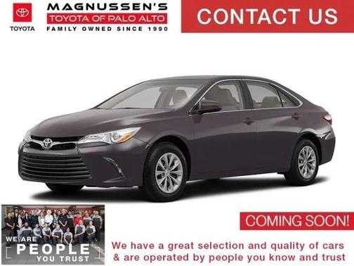 2017 Toyota Camry Hybrid LE