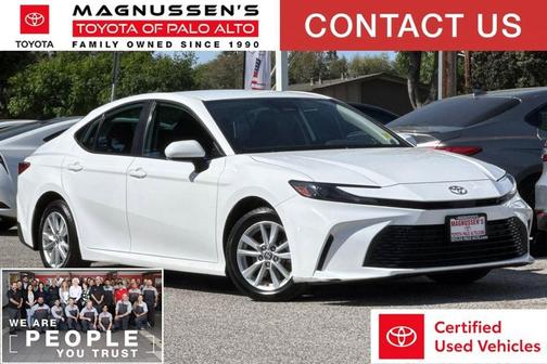 2025 Toyota Camry LE