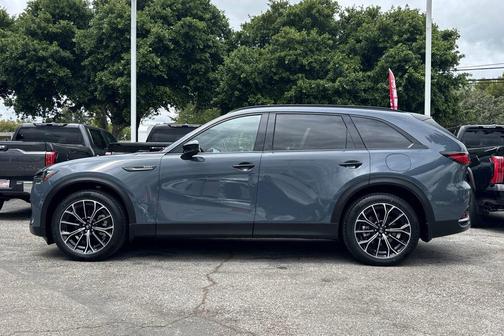 Polymetal Gray Metallic 2025 Mazda CX-70 PHEV Premium Plus Package