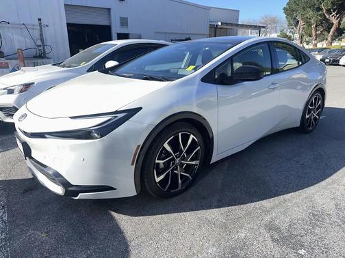 2024 Toyota Prius Prime XSE