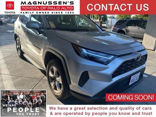 2022 Toyota RAV4 XLE
