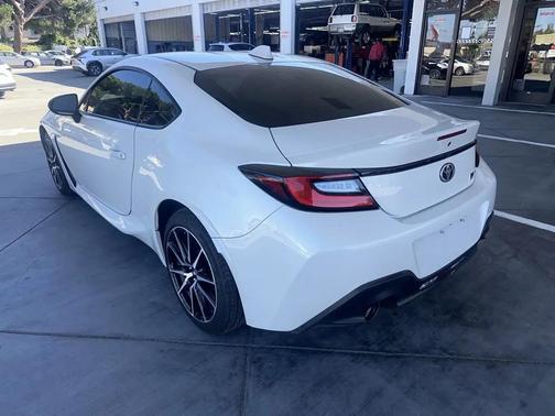 2025 Toyota GR86 Base