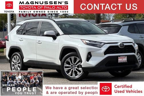 2023 Toyota RAV4 XLE Premium