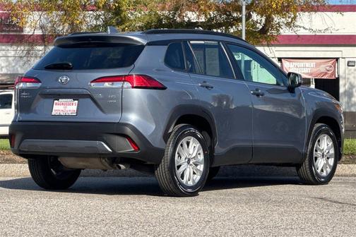 2022 Toyota Corolla Cross LE