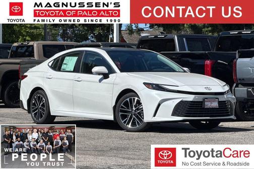 Wind Chill Pearl 2026 Toyota Camry XLE