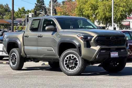 2025 Toyota Tacoma TRD Off Road