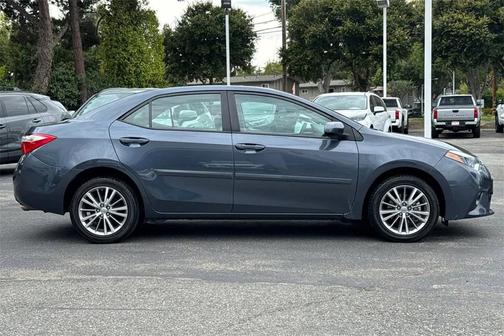2015 Toyota Corolla LE Plus