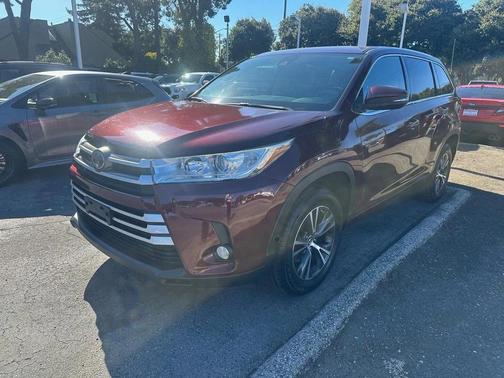 2017 Toyota Highlander LE Plus