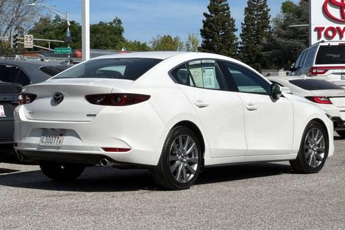 Snowflake White Pearl Mica 2023 Mazda Mazda3 2.5 S Select
