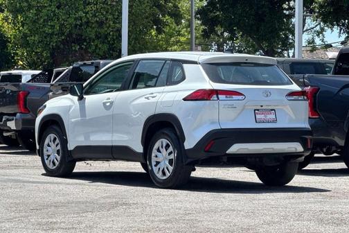 Wind Chill Pearl 2023 Toyota Corolla Cross L
