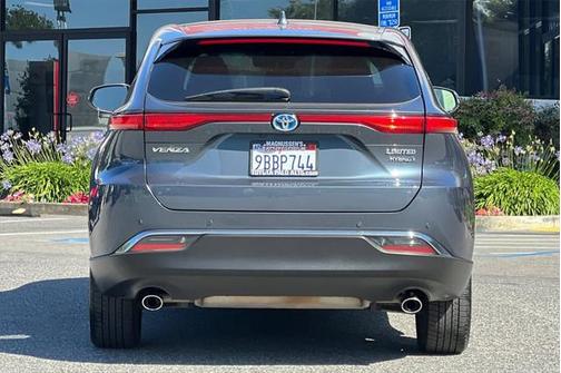 2022 Toyota Venza Limited