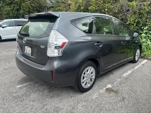 2013 Toyota Prius v Three