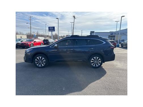 2025 Subaru Outback Touring