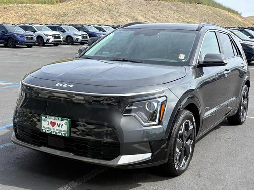 Aurora Black Pearl 2020 Kia Niro EV EX
