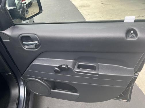 Maximum Steel Metallic Clearcoat 2015 Jeep Patriot Sport