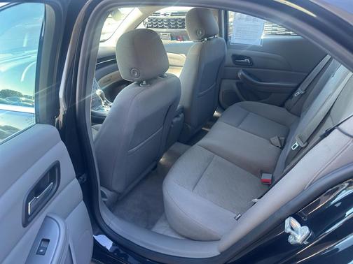 Black Granite Metallic 2013 Chevrolet Malibu 1LS