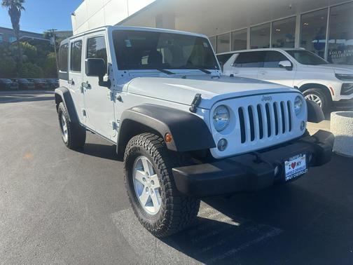 Bright White Clearcoat 2018 Jeep Wrangler JK Unlimited Sport