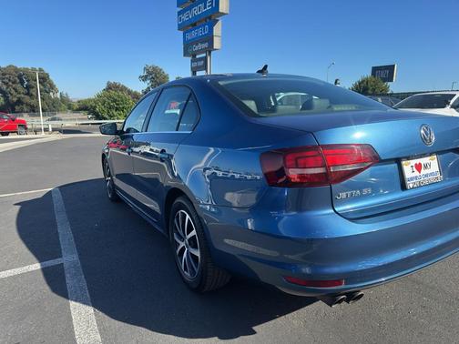 Silk Blue Metallic 2017 Volkswagen Jetta 1.4T SE
