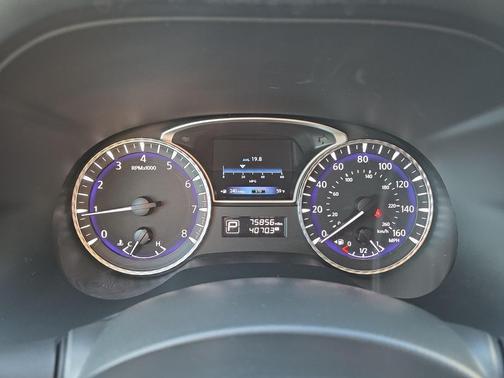 Liquid Platinum 2013 INFINITI JX35 Base