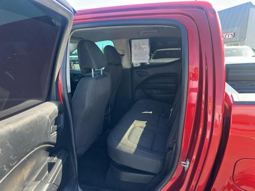 Red Rock Metallic 2016 Chevrolet Colorado LT