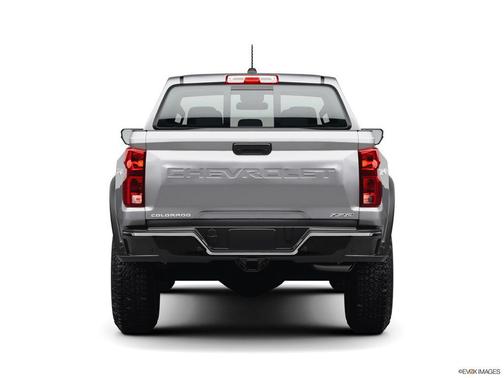 Summit White 2026 Chevrolet Colorado WT