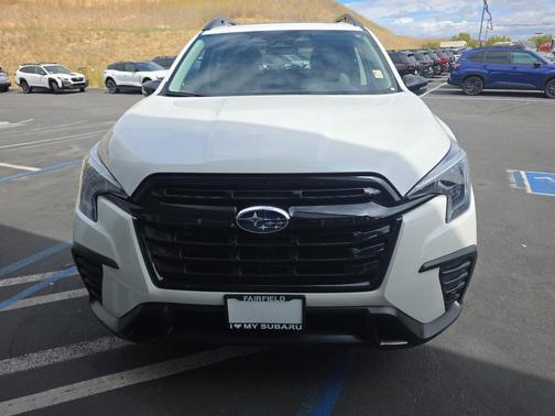 Crystal White Pearl 2023 Subaru Ascent Onyx Edition 7-Passenger